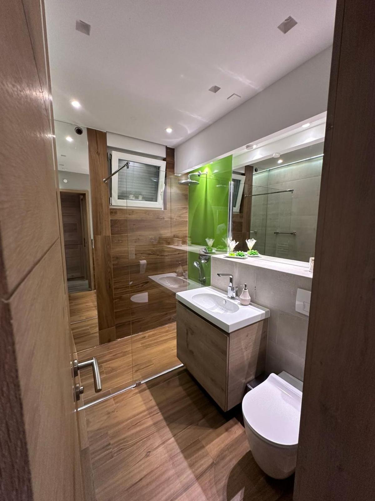 City Center Apartment Sarajevo Accross Bbi Shopping Mall Esterno foto