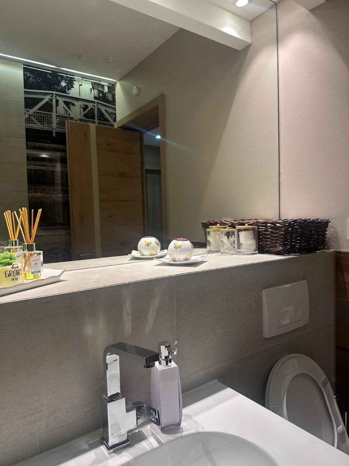City Center Apartment Sarajevo Accross Bbi Shopping Mall Esterno foto
