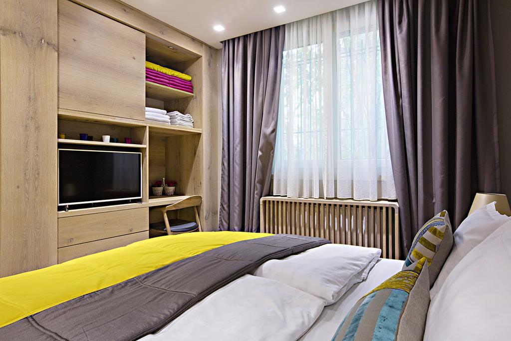 City Center Apartment Sarajevo Accross Bbi Shopping Mall Esterno foto